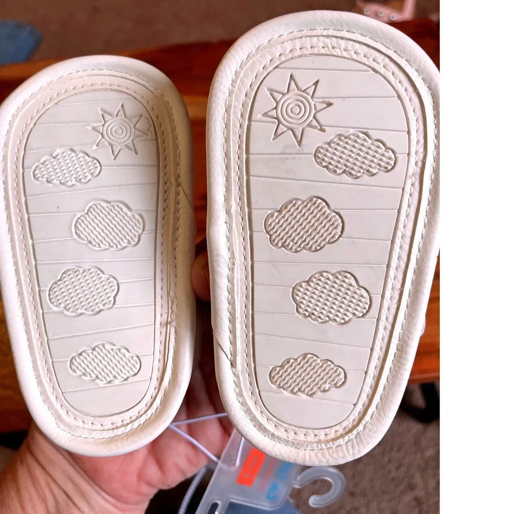 Carters Just One You Mindy‎ White Glitter Baby Fisherman Sandals 6-12M